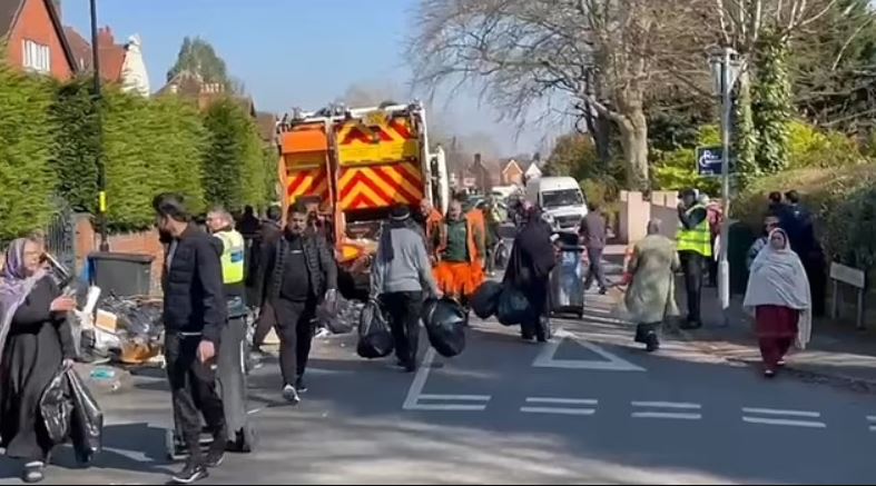 Βρετανία: «Πάρτι» από εκατοντάδες αρουραίους… στο μέγεθος γάτας στο Μπέρμιγχαμ – Η πόλη πνίγεται στα σκουπίδια – Σκληρές εικόνες 9 ΜΠΕΡΜΙΓΧΑΜ ΠΟΝΤΙΚΙΑ