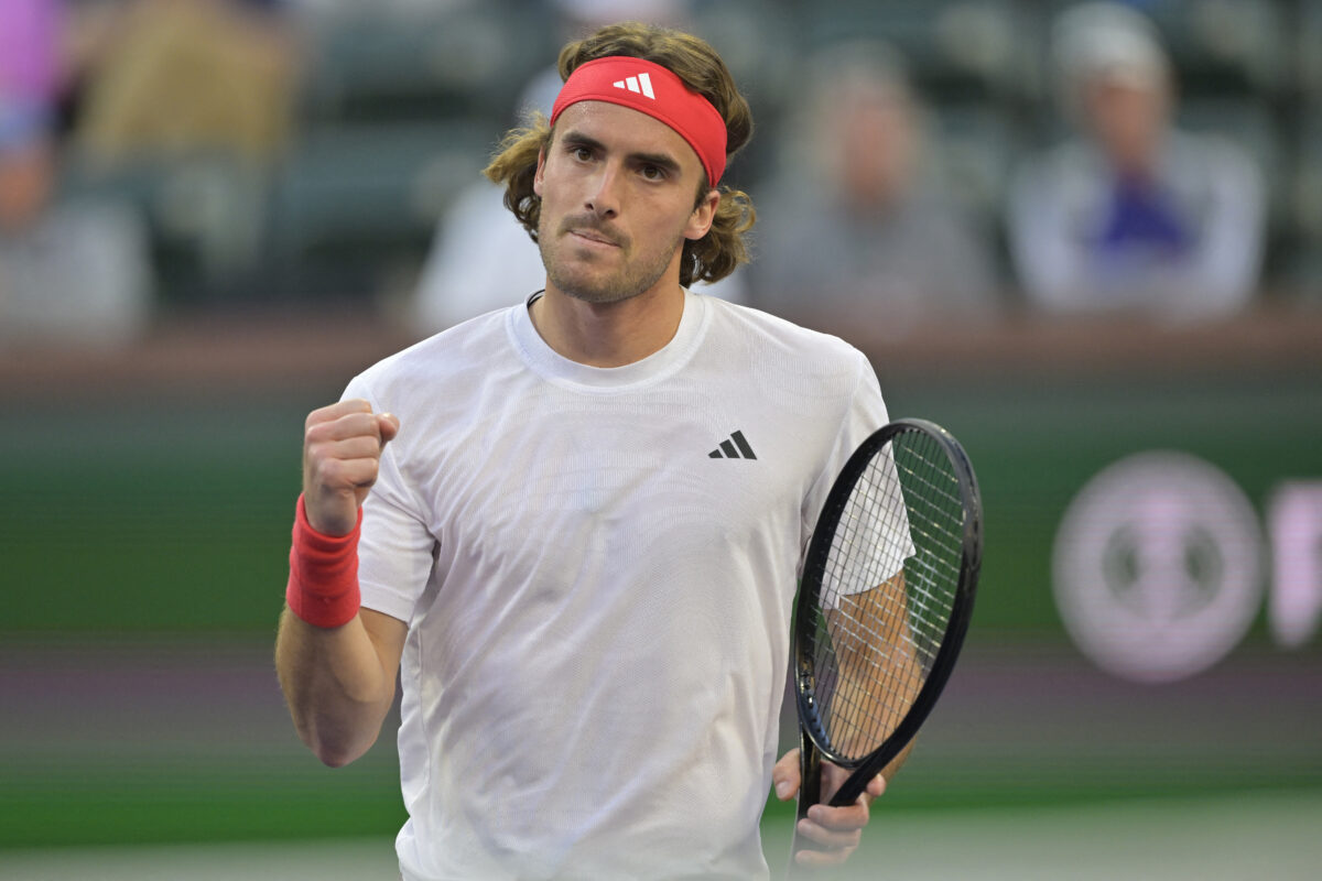 stefanos_tsitsipas-1200x800