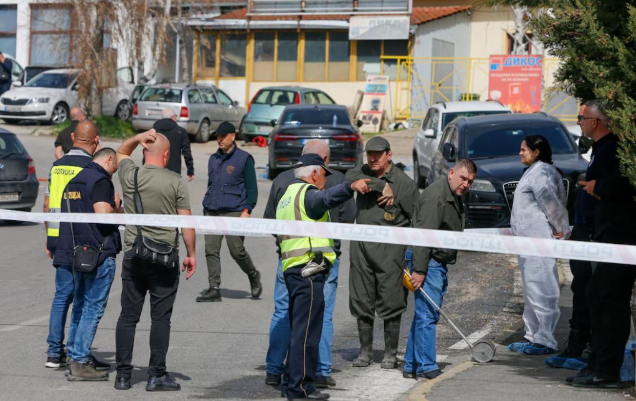 Ανείπωτη τραγωδία στη Βόρεια Μακεδονία: 59 νεκροί και πάνω από 100 τραυματίες από την φονική πυρκαγιά – Εκδόθηκαν 4 εντάλματα σύλληψης, νέα βίντεο 8 Ανείπωτη τραγωδία στη Βόρεια Μακεδονία: 59 νεκροί και πάνω από 100 τραυματίες από την φονική πυρκαγιά – Εκδόθηκαν 4 εντάλματα σύλληψης, νέα βίντεο