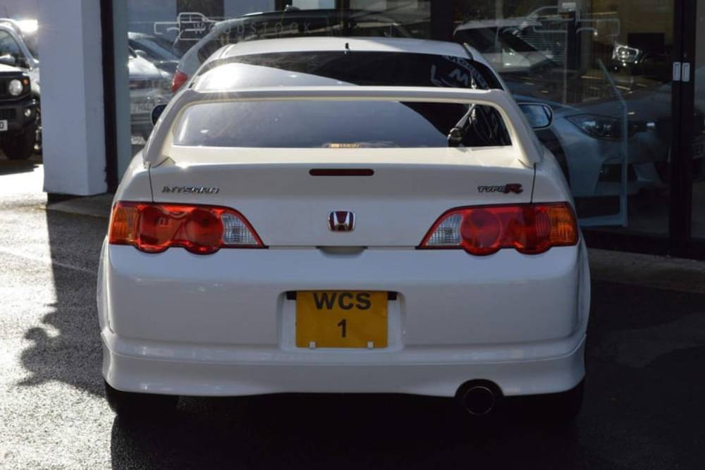 Φλεγόμενο θηρίο η θρυλική Honda Integra Type R
