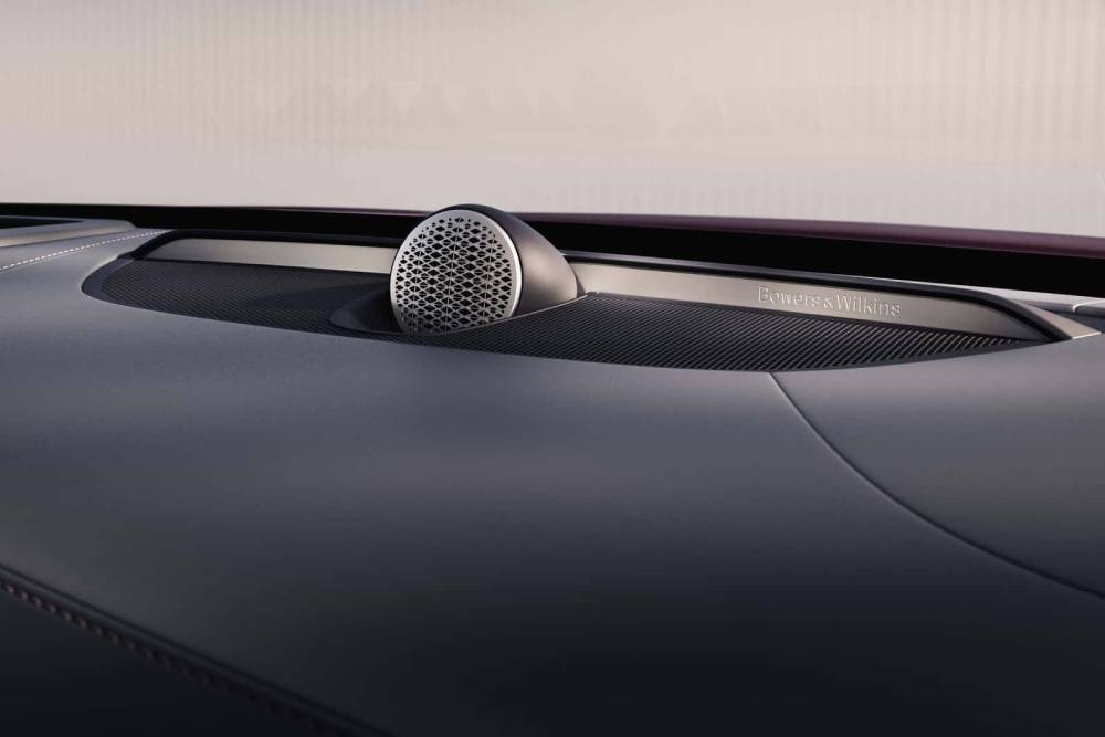 Νέο Volvo S90 για επιχειρηματίες με πάθος για βενζίνη