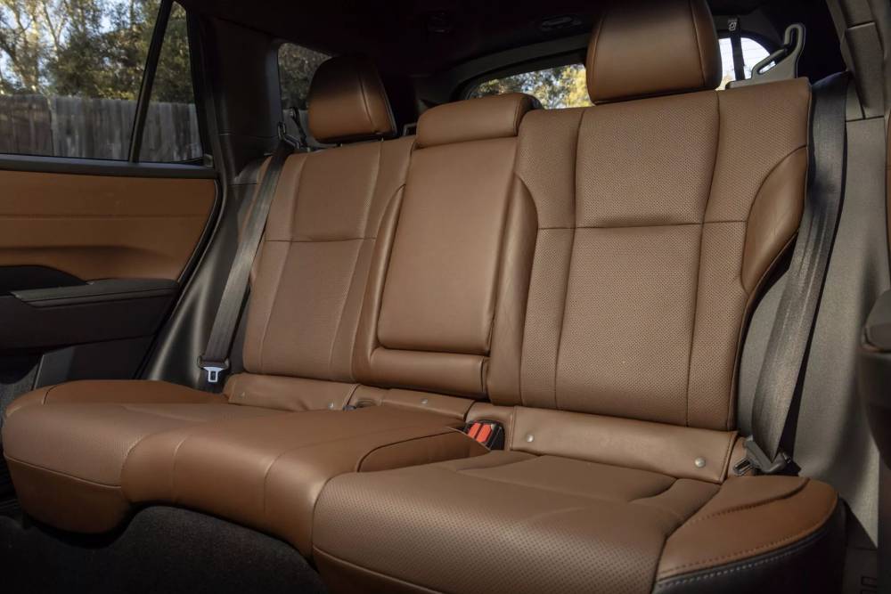Νέο Subaru Outback εντυπωσιάζει με πανίσχυρα 260 άλογα