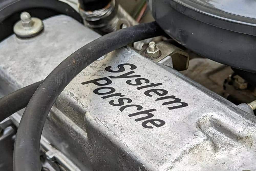 Το εκπληκτικό υβρίδιο Lada-Porsche που σαρώνει