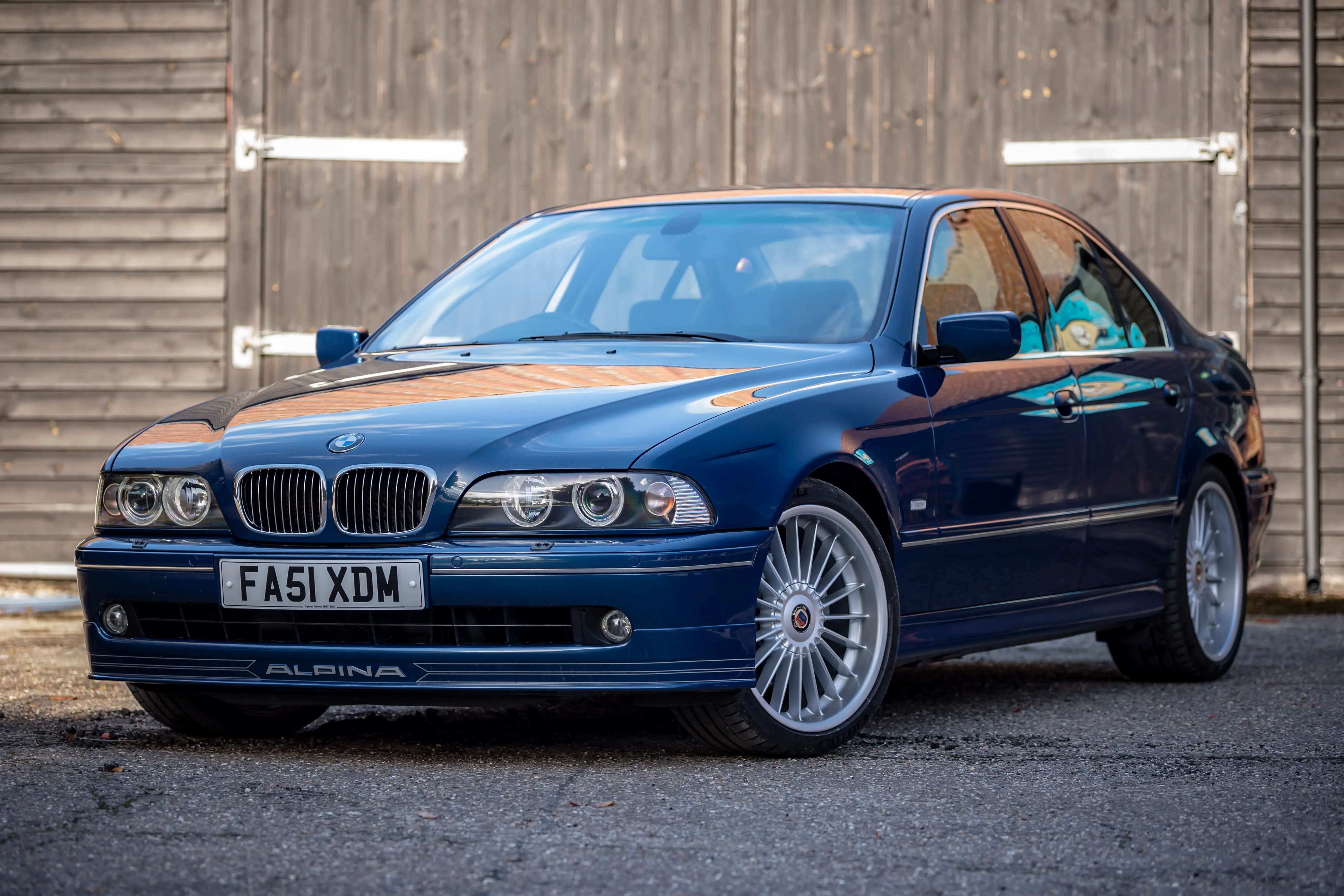 Alpina B10