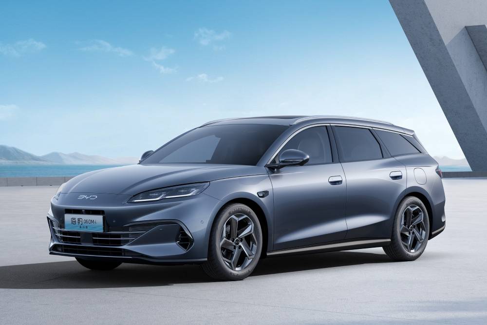 Η BYD μαγνητίζει τα βλέμματα στην έκθεση Auto Shanghai 2025