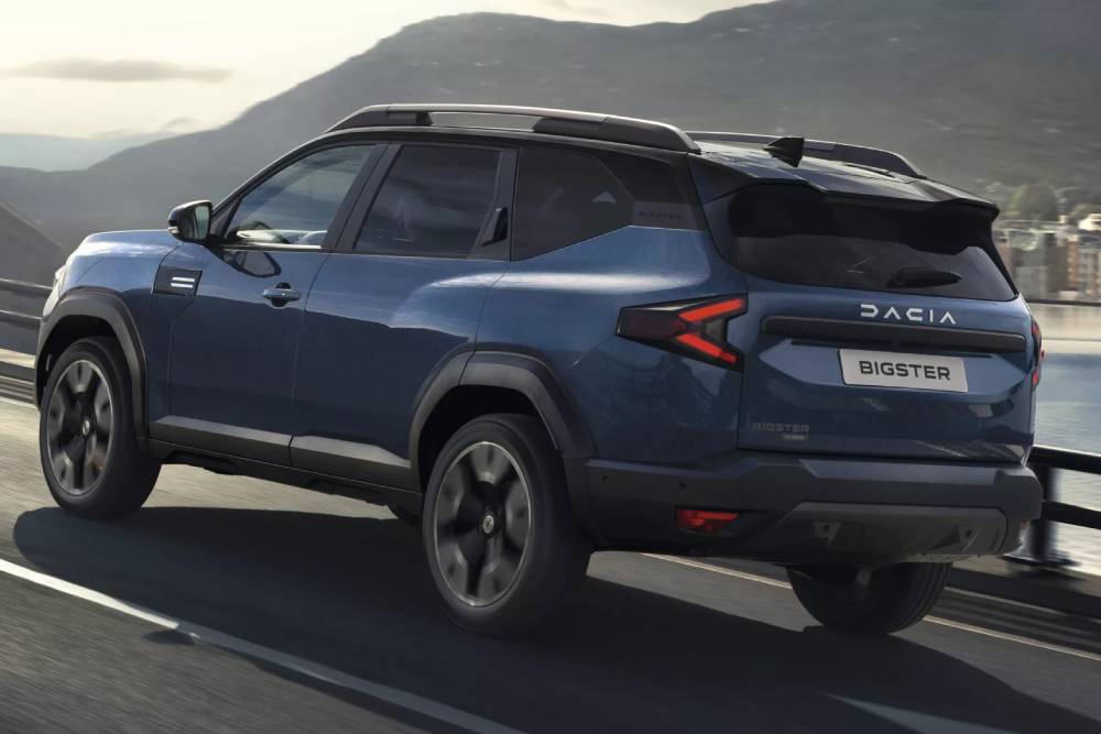 Πώς επιταχύνει και τι καίει το Dacia Bigster;
