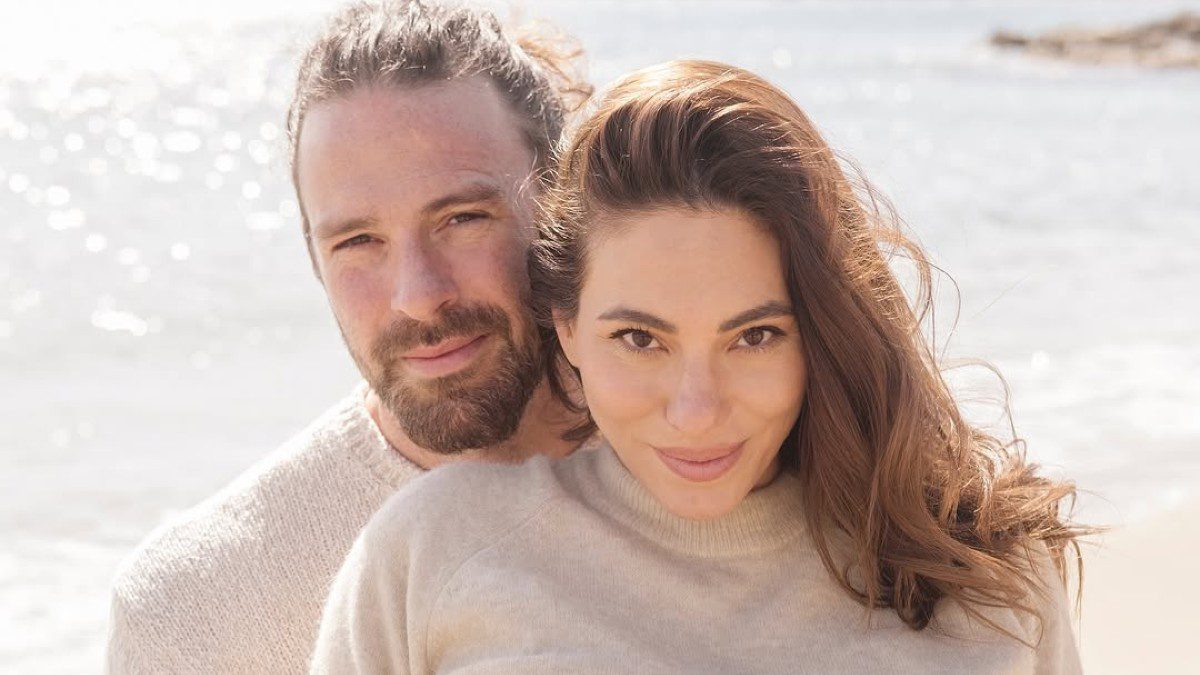 Evridiki-Valavani-Grigoris-Morgan-1