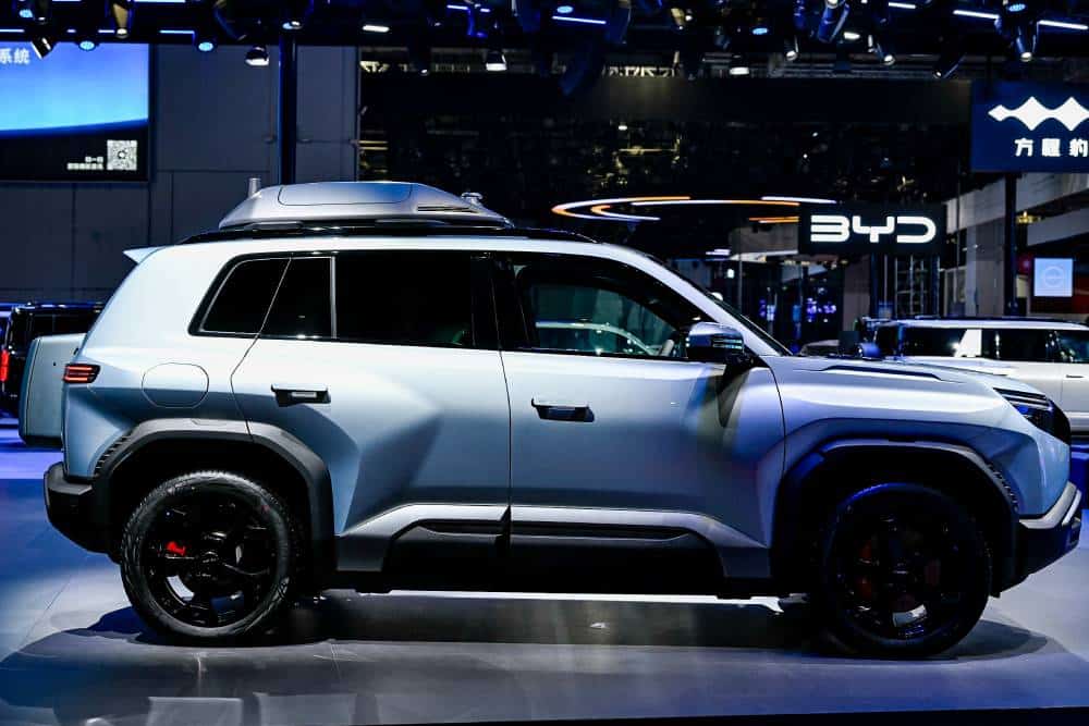 Η BYD μαγνητίζει τα βλέμματα στην έκθεση Auto Shanghai 2025