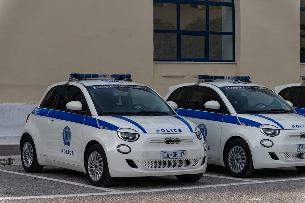 Νέα στιλάτα περιπολικά για την Ελληνική Αστυνομία