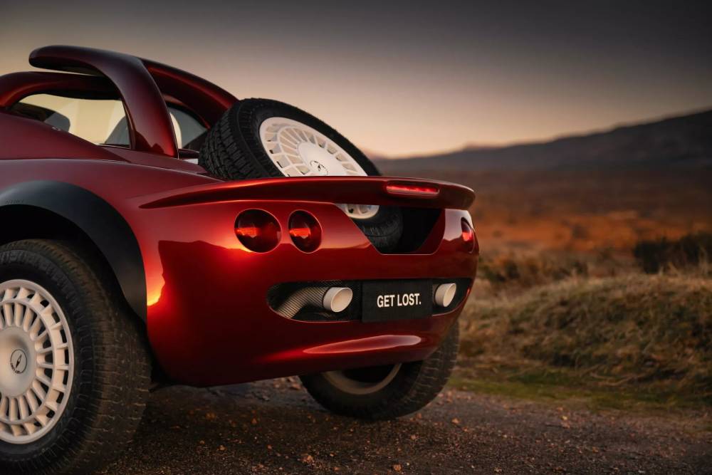 Η Lotus Elise που μεταμορφώθηκε σε θηρίο σαφάρι