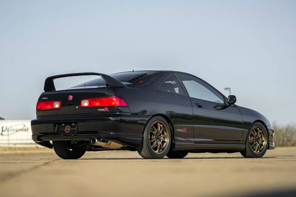 Integra Type R DC2 παραμένει απούλητο παρά την προσφορά 90.000 ευρώ
