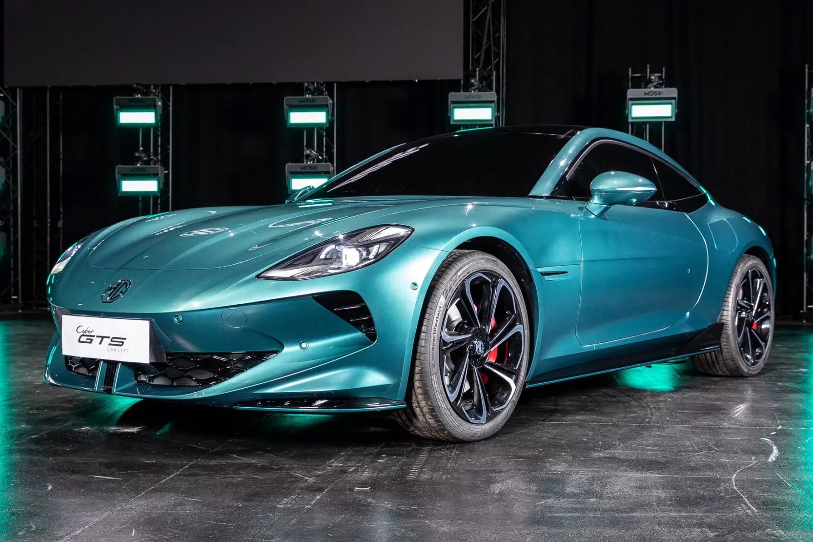 Cyber GTS