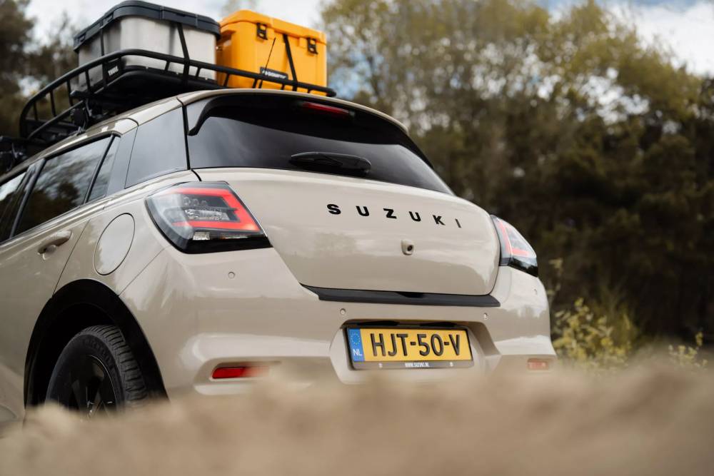 Εντυπωσιακό και αδάμαστο Suzuki Swift AllGrip FX