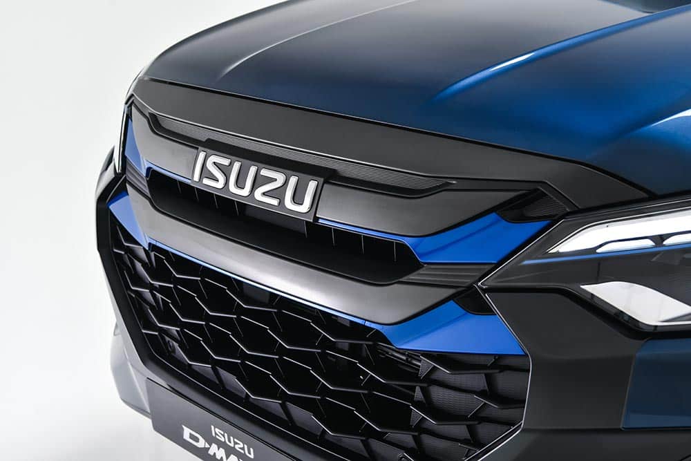 Παγκόσμια αποκάλυψη για το επαναστατικό Isuzu D-Max EV