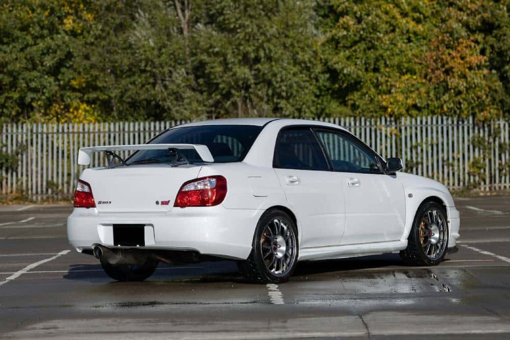 Σπάνιο Subaru Impreza STI S203 λευκό σαν χιόνι
