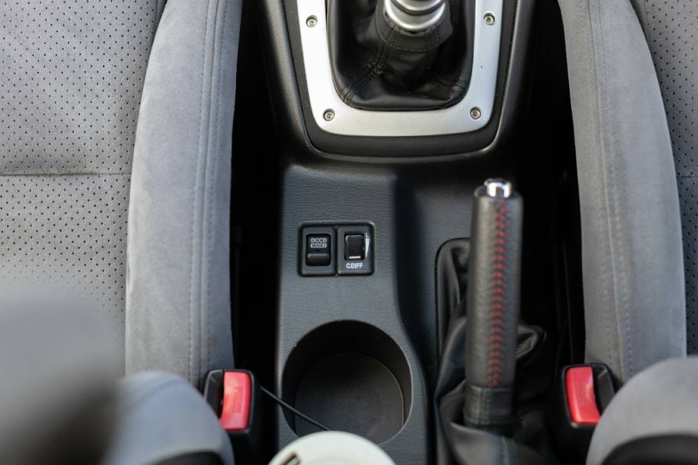 Σπάνιο Subaru Impreza STI S203 λευκό σαν χιόνι