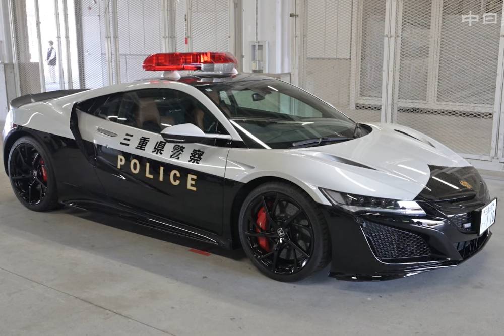 Εντυπωσιακό Honda NSX εντάσσεται στις δυνάμεις της ιαπωνικής αστυνομίας