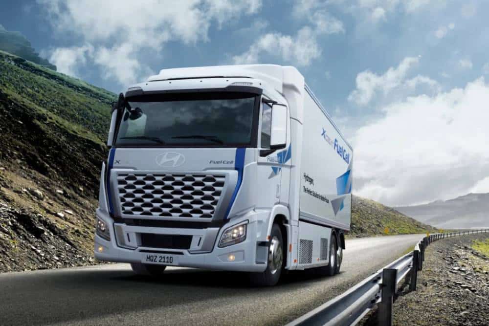 Η Hyundai επαναστατεί με το υδρογονοκίνητο φορτηγό της