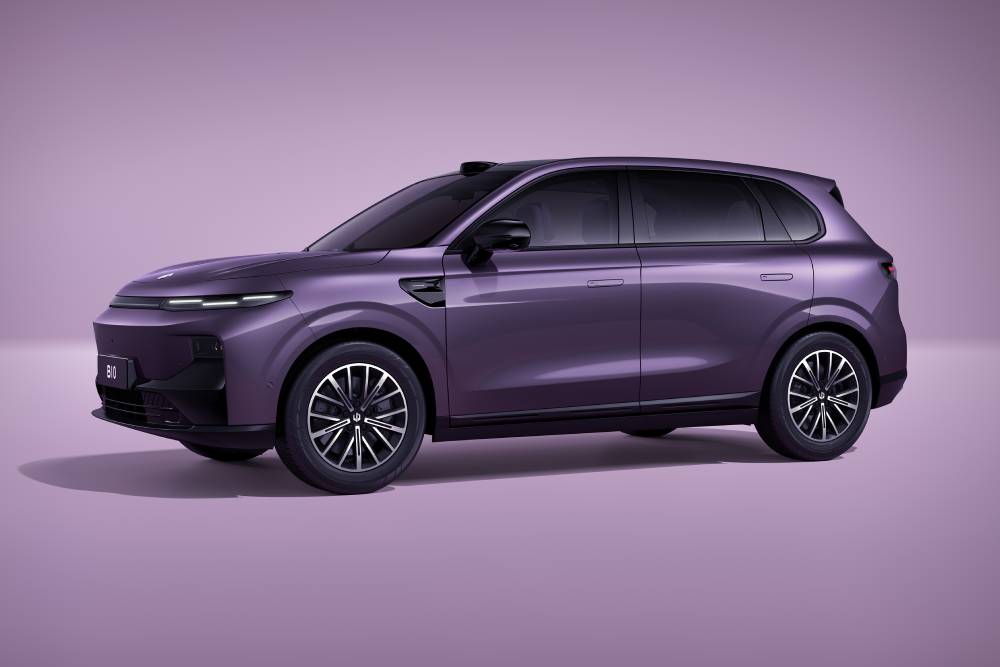 Η Leapmotor εισβάλλει στα C-SUV με το εντυπωσιακό B10