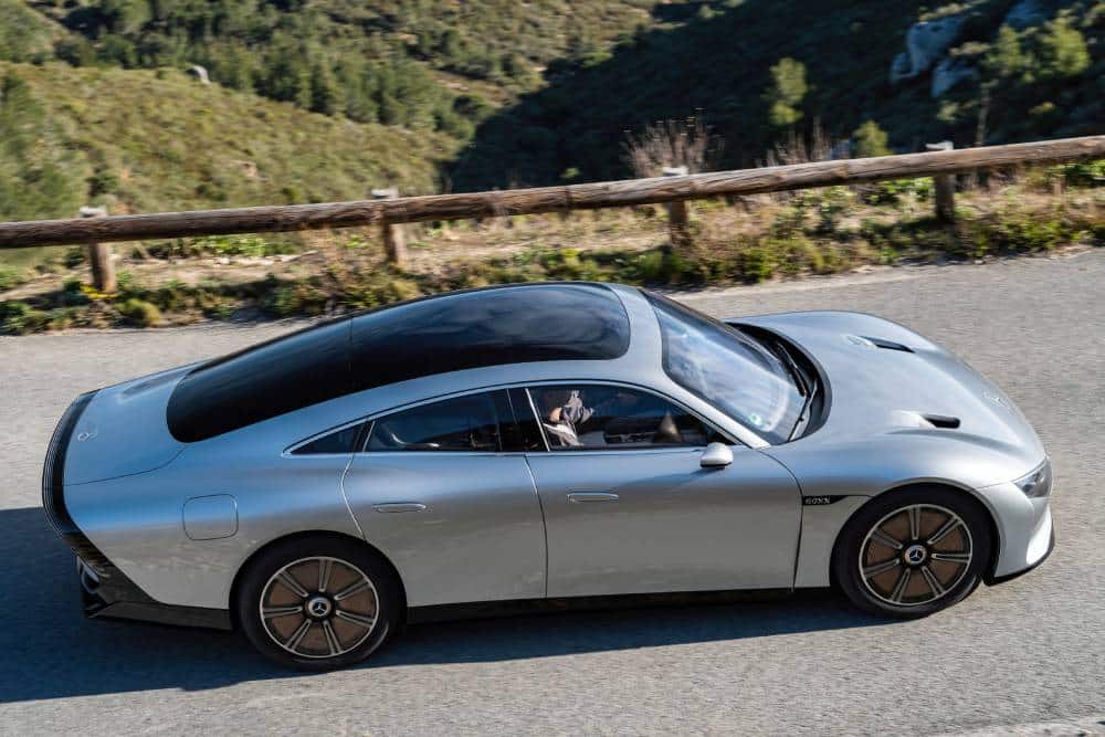 Επαναστατική ηλιακή βαφή από Mercedes εκτοξεύει την αυτονομία