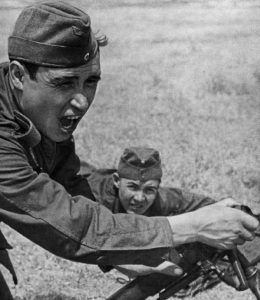 Β΄ΠΠ: Oι Ουκρανοί εθνικιστές στο πλευρό των Ναζί – Η αποκάλυψη των Σοβιετικών που πρόδωσαν την πατρίδα τους