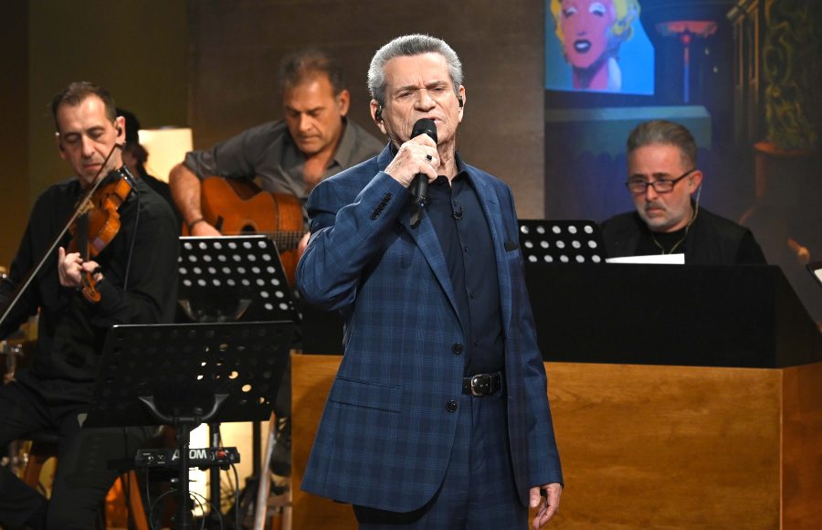 Ο Γιώργος Κουβαράς φιλοξενεί στην "Παρέα" τον θρυλικό Γιώργο Μαργαρίτη