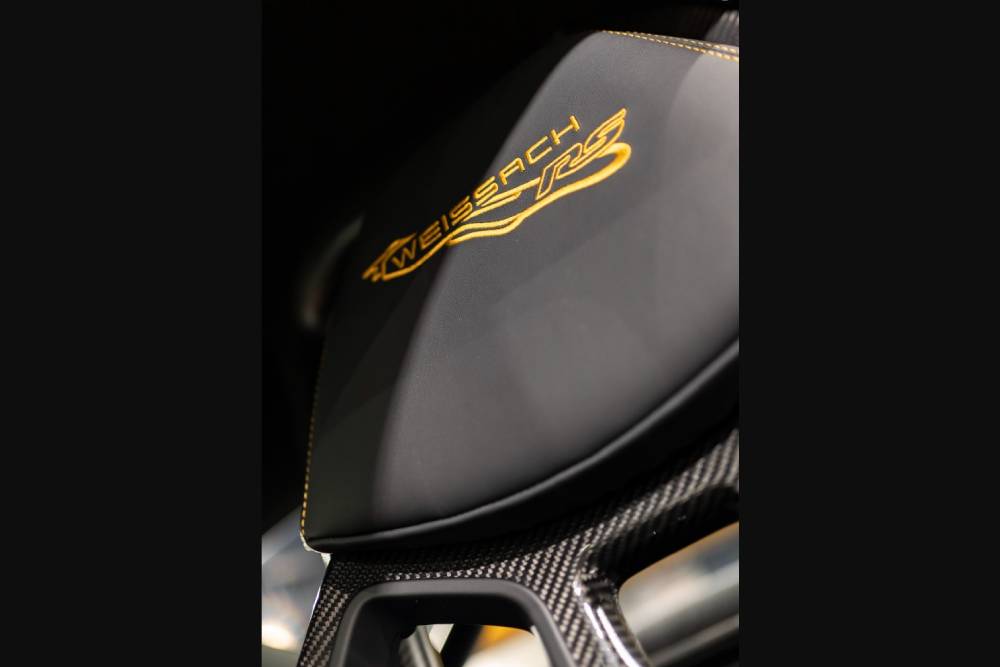 Η Porsche 911 GT3 RS με πολυτελή αξεσουάρ αξίας 200.000 ευρώ