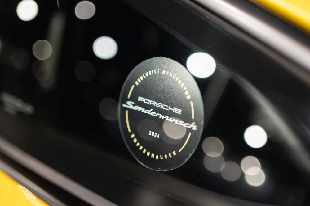 Η Porsche 911 GT3 RS με πολυτελή αξεσουάρ αξίας 200.000 ευρώ