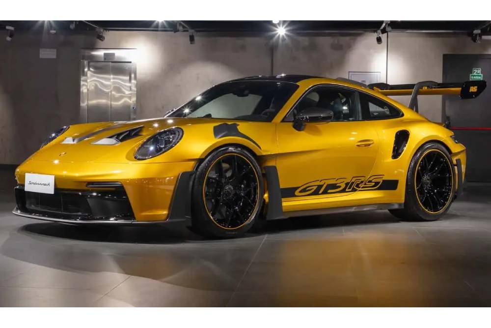 Η Porsche 911 GT3 RS με πολυτελή αξεσουάρ αξίας 200.000 ευρώ