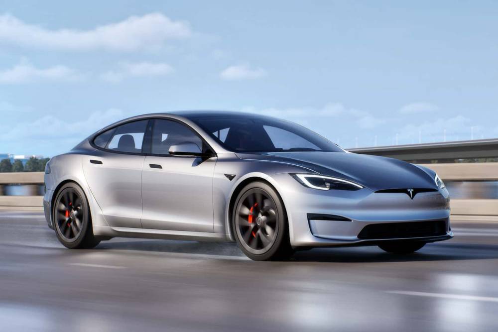 Η Κίνα "πνίγει" την Tesla με εξοντωτικούς δασμούς