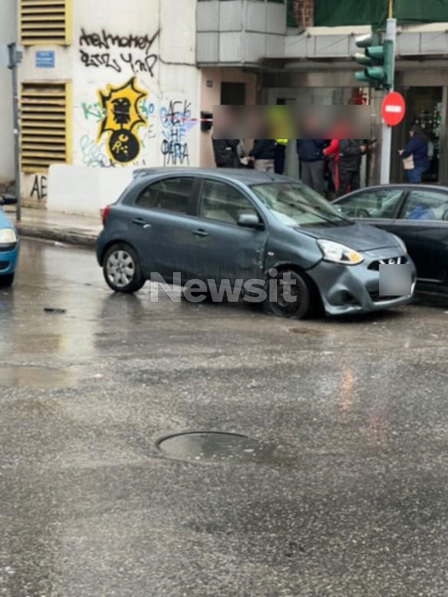 Σοβαρό τροχαίο στο Νέο Κόσμο με έναν τραυματία