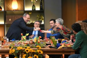 #Παρέα με τον Γιώργο Κουβαρά: Πασχαλινό ξεφάντωμα με την Εστουδιαντίνα Νέας Ιωνίας