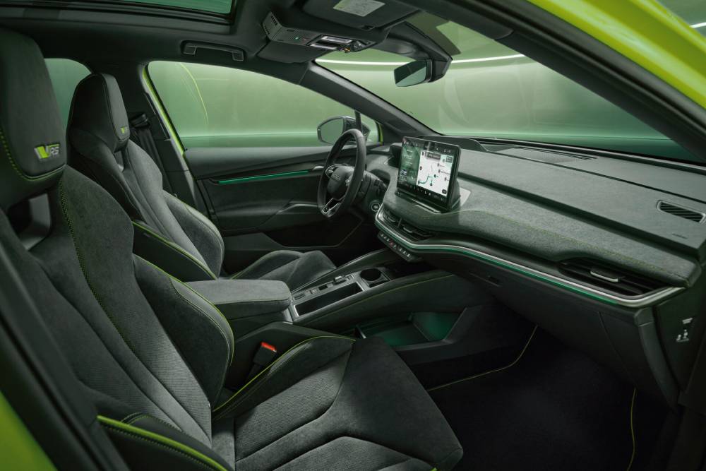 Νέα Skoda Enyaq RS/Enyaq Coupé RS με εκρηκτικές επιδόσεις-ρεκόρ