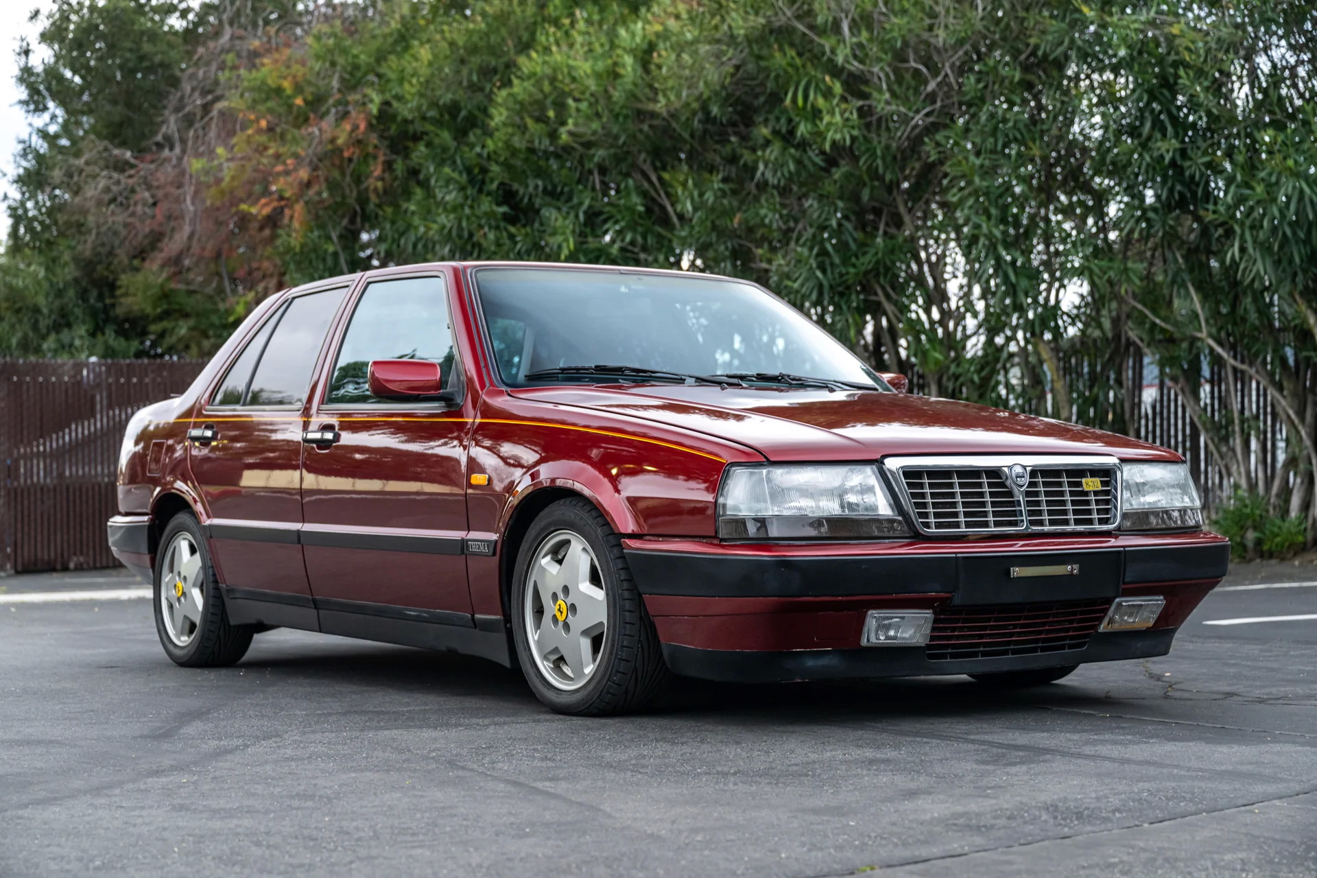 Lancia Thema 8.32