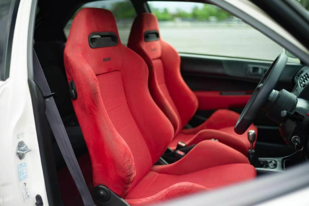 Honda Civic Type R EK9 με τιμές που σπάνε ταμεία