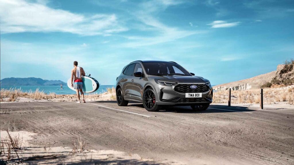 Το Ford Kuga αποκαλύπτει το εντυπωσιακό Black Package. Τι προσφέρει; 6 Ford Kuga Black Package