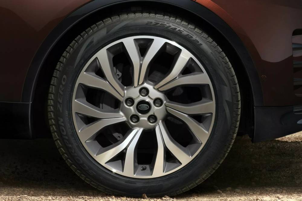 Νέα και λουσάτα Land Rover Discovery Tempest/Gemini