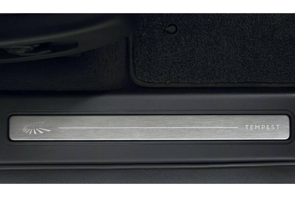 Νέα και λουσάτα Land Rover Discovery Tempest/Gemini