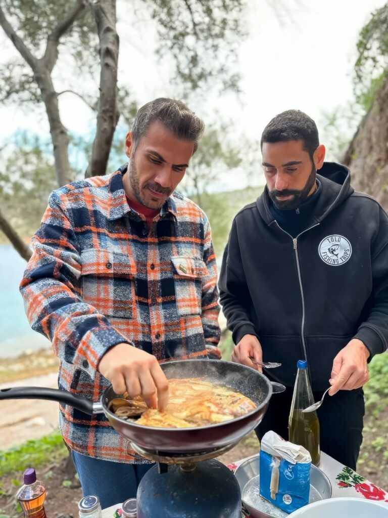 "Akis' Food Tour": Ο Άκης εμπορεύεται εσπεριδοειδή στο Ναύπλιο και δημιουργεί γευστικό σαβόρι στο Δασκαλειό