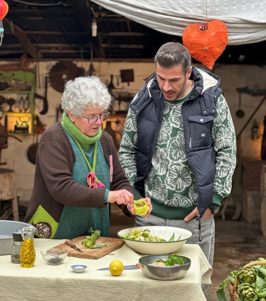 "Akis' Food Tour": Ο Άκης εμπορεύεται εσπεριδοειδή στο Ναύπλιο και δημιουργεί γευστικό σαβόρι στο Δασκαλειό