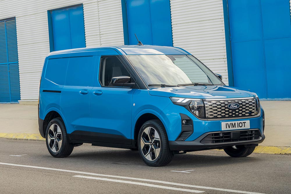 Νέο Ford E-Transit Courier: Επαγγελματικό όχημα με οικολογική συνείδηση
