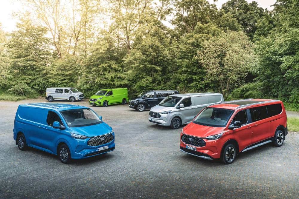 Το νέο Ford E-Transit Custom εξηλεκτρίζει τις επιχειρήσεις