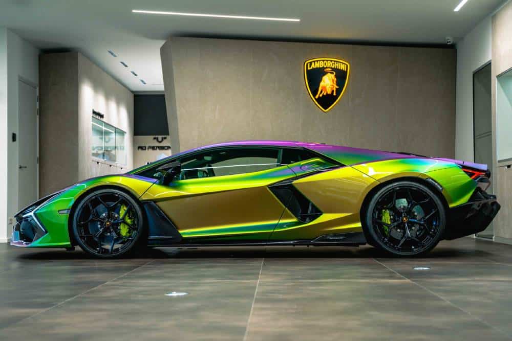 Η Lamborghini Revuelto που μεταμορφώνει την εμφάνισή της
