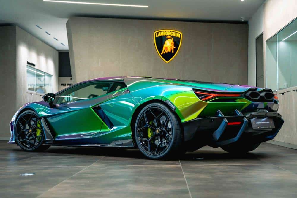 Η Lamborghini Revuelto που μεταμορφώνει την εμφάνισή της