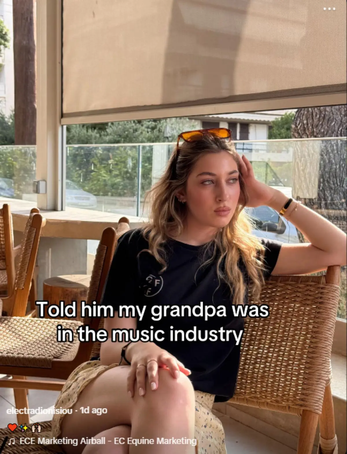 Η Ηλέκτρα Διονυσίου σαρώνει στο TikTok – Το εντυπωσιακό φλεξ για τον θρύλο Στράτο Διονυσίου 6 Ηλέκτρα Διονυσίου, Στράτος Διονυσίου