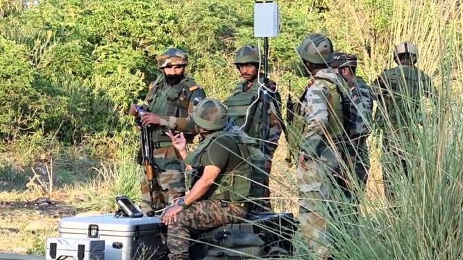Ινδία – Πακιστάν: Πόσο μακριά μπορεί να φτάσει η σύγκρουση των δύο πυρηνικών δυνάμεων; Τα 4 «κλειδιά» για την εξέλιξη των αντιποίνων