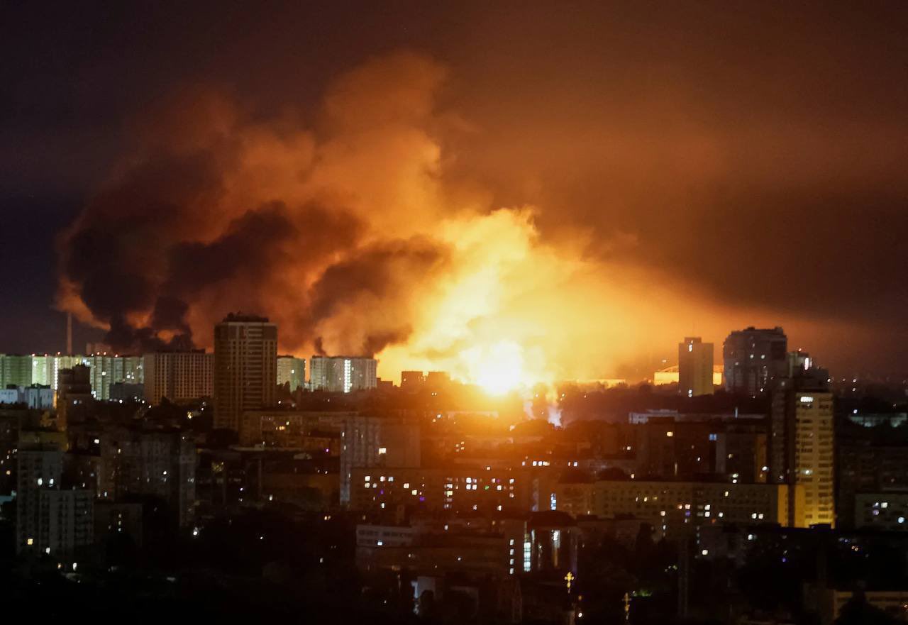 Ουκρανία-Ρωσία: Ιστορική ανταλλαγή 307 αιχμαλώτων πολέμου, μετά από σφοδρό βομβαρδισμό του Κιέβου