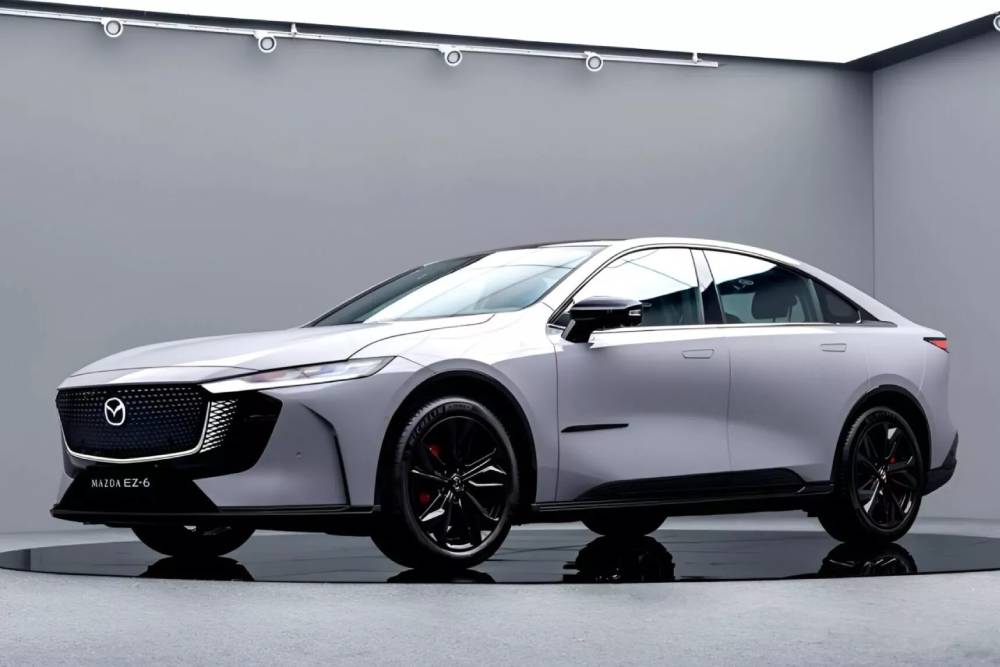 Εντυπωσιακό και δυναμικό Mazda EZ-6 Sports Edition