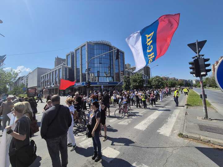 Σερβία: Ξεσηκωμός φοιτητών και εργαζομένων σαρώνει όλες τις μεγάλες πόλεις της χώρας, με αφορμή την Πρωτομαγιά