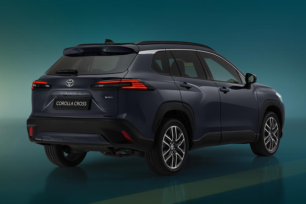 Αποκαλύφθηκε το εντυπωσιακό Toyota Corolla Cross με σπορ έκδοση GR SPORT